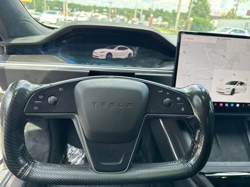Used 2022 Tesla Model S Plaid AWD/4WD image 16