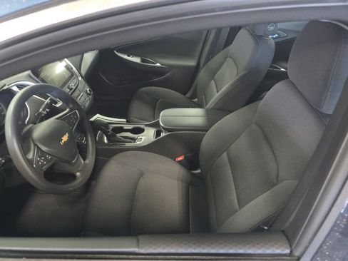 Certified 2025 Chevrolet Malibu LT image 6