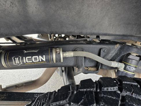 Used 2019 Toyota Tacoma TRD Pro image 27