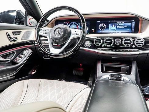 Used 2019 Mercedes-Benz Maybach S 650 image 19