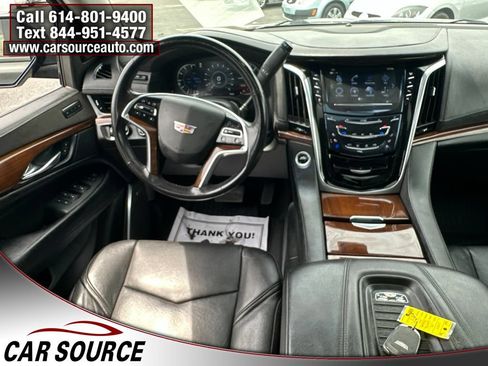 Used 2020 Cadillac Escalade ESV Luxury w/ Escalade Sport Edition AWD/4WD image 17