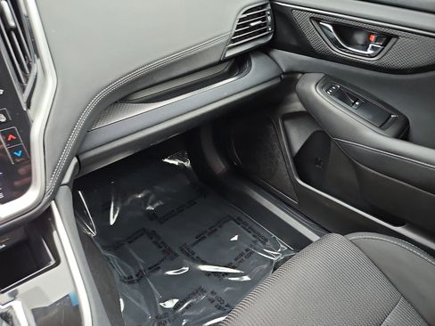 Used 2022 Subaru Legacy Premium AWD/4WD image 22