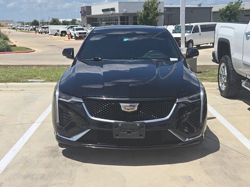 Used 2021 Cadillac CT4 Sport RWD image 6