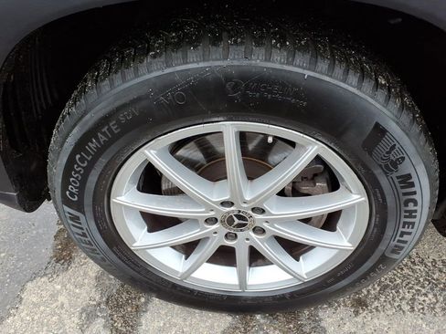 Used 2025 Mercedes-Benz GLE 350 4MATIC image 9