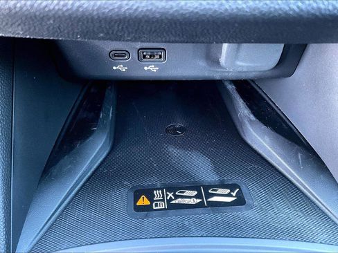 New 2026 Buick Envista Sport Touring w/ Convenience I Package FWD image 16
