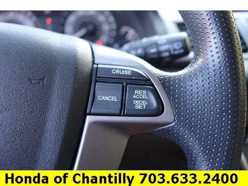 Used 2016 Honda Odyssey SE image 13