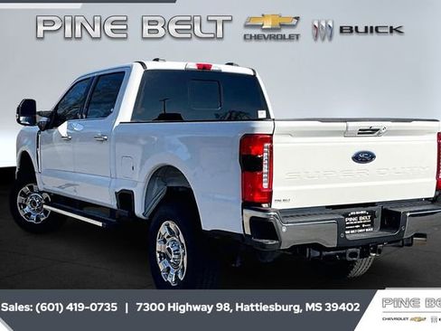 Used 2024 Ford F250 Lariat w/ Chrome Package image 2