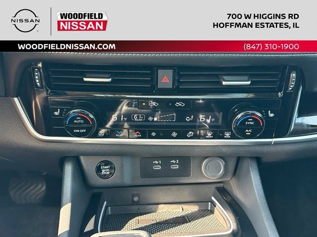 Certified 2025 Nissan Rogue SL w/ SL Premium Package AWD/4WD image 36