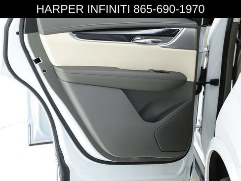 Used 2023 Cadillac XT6 Premium Luxury FWD image 18