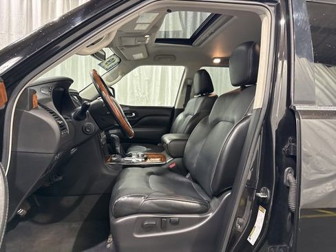 Used 2019 INFINITI QX80 Luxe w/ Proassist Package image 10