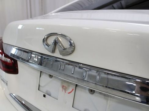 Used 2015 INFINITI Q70 3.7 image 33