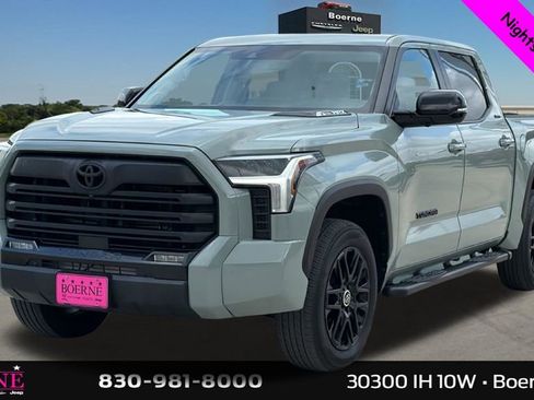 Used 2024 Toyota Tundra Limited AWD/4WD image 7