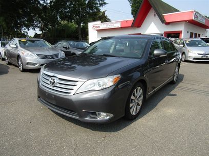Used 2011 Toyota Avalon Limited