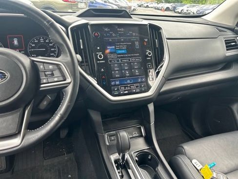 Used 2023 Subaru Ascent Limited w/ Technology Package AWD/4WD image 18