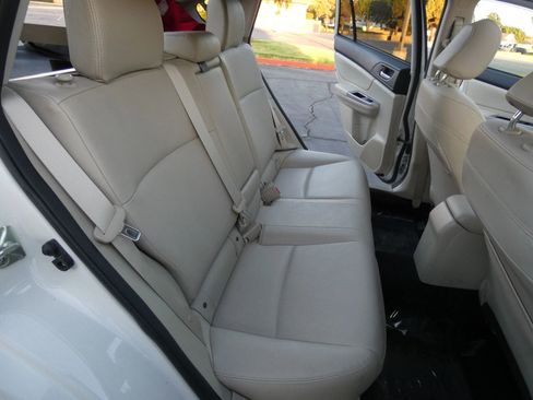 Used 2014 Subaru Crosstrek Touring w/ Popular Package #2 image 38