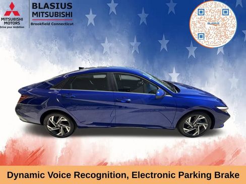 Used 2024 Hyundai Elantra SEL w/ Convenience Package FWD image 11