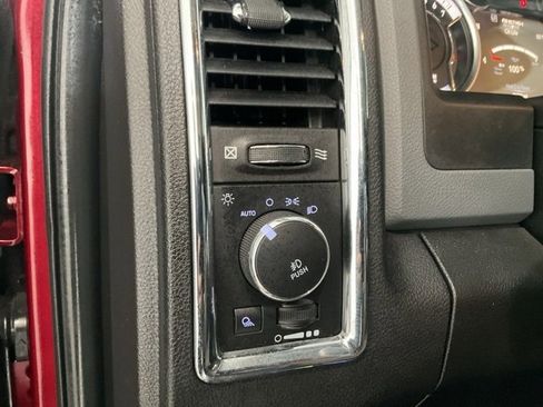 Used 2019 RAM 1500 Express w/ Express Value Package image 8