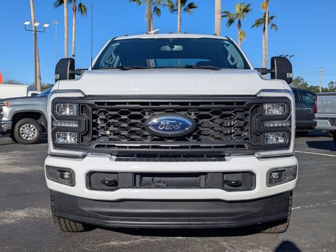 Used 2023 Ford F250 XLT w/ XLT Premium Package image 9