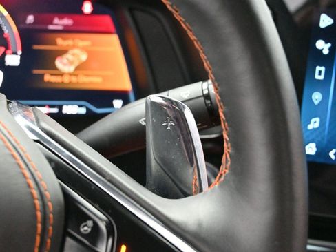 Used 2025 Chevrolet Corvette Stingray Premium Conv w/ Z51 Performance Package image 22