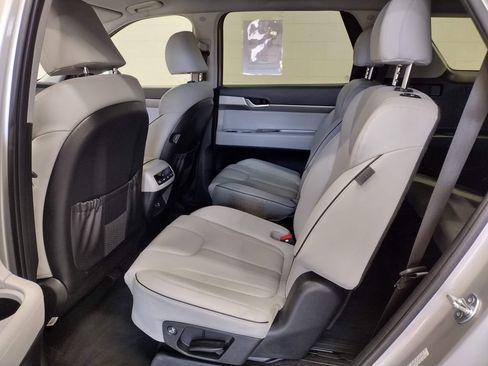Certified 2024 Hyundai Palisade SEL AWD/4WD image 26
