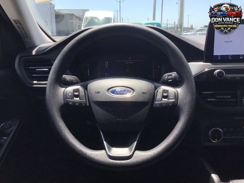 Used 2025 Ford Escape Active AWD/4WD image 14