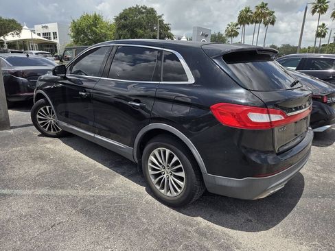 Used 2016 Lincoln MKX Select FWD image 4