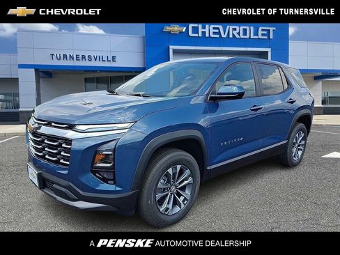 New 2026 Chevrolet Equinox LT FWD image 1