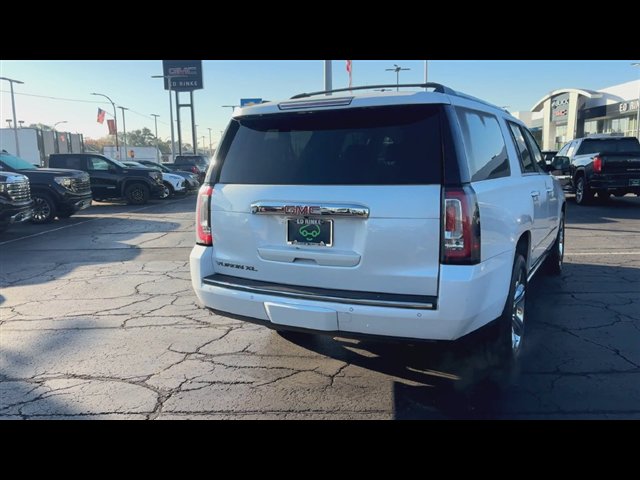 Used 2018 GMC Yukon XL Denali w/ Denali Ultimate Package RWD image 8