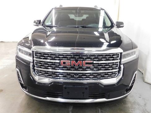 Used 2023 GMC Acadia Denali w/ Denali Ultimate Package image 9