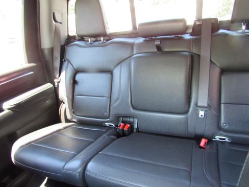 Used 2025 Chevrolet Silverado 2500 LTZ w/ LTZ Premium Package AWD/4WD image 8