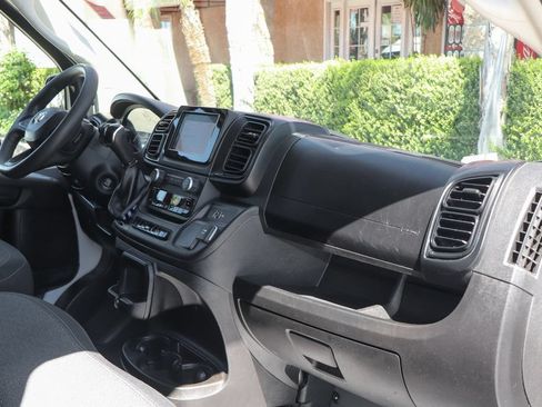 Used 2024 RAM ProMaster 3500 FWD image 35