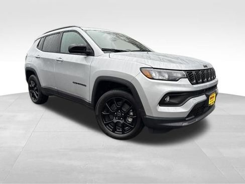 New 2026 Jeep Compass Latitude image 1