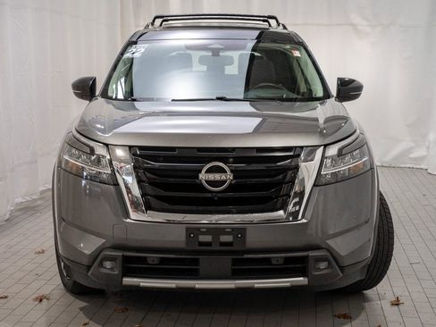 Used 2022 Nissan Pathfinder Platinum w/ Cargo Package image 3