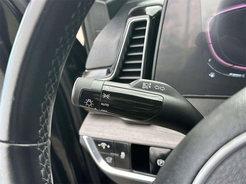 Used 2023 Kia Sportage X-Line w/ X-Line Premium Package image 24