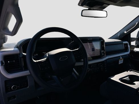 New 2026 Ford F250 XLT w/ XLT Premium Package image 6