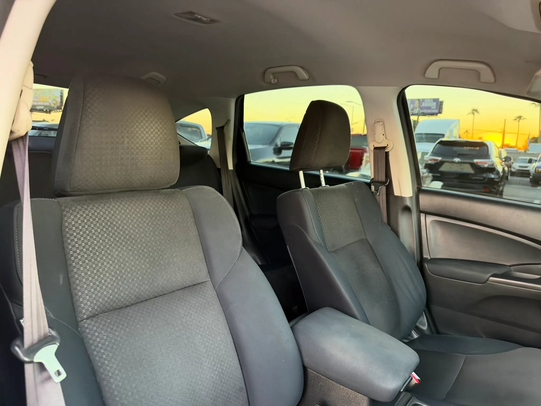 Used 2015 Honda CR-V LX image 30