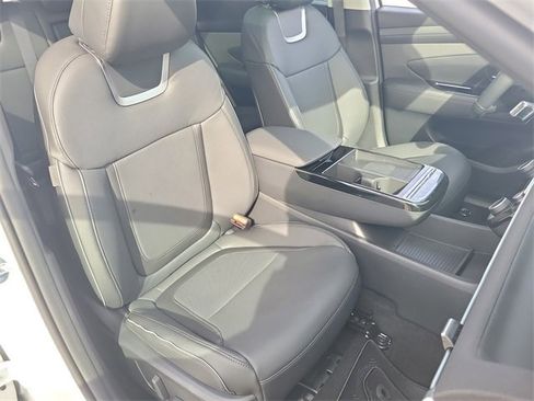 New 2026 Hyundai Tucson Limited image 19