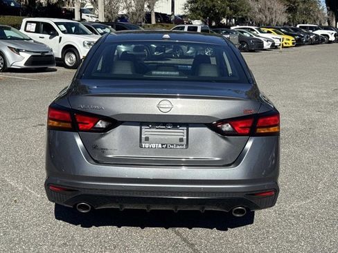 Used 2025 Nissan Altima 2.5 SR image 3