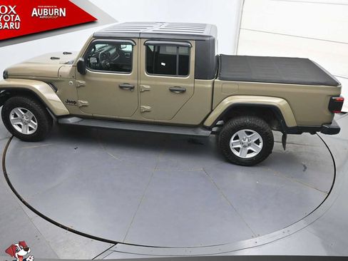 Used 2020 Jeep Gladiator Sport w/ Quick Order Package 24S AWD/4WD image 33