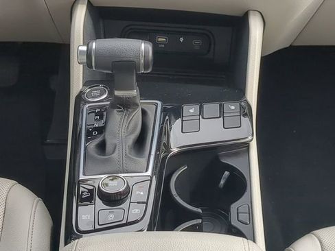 Used 2023 Kia Sportage EX FWD image 18