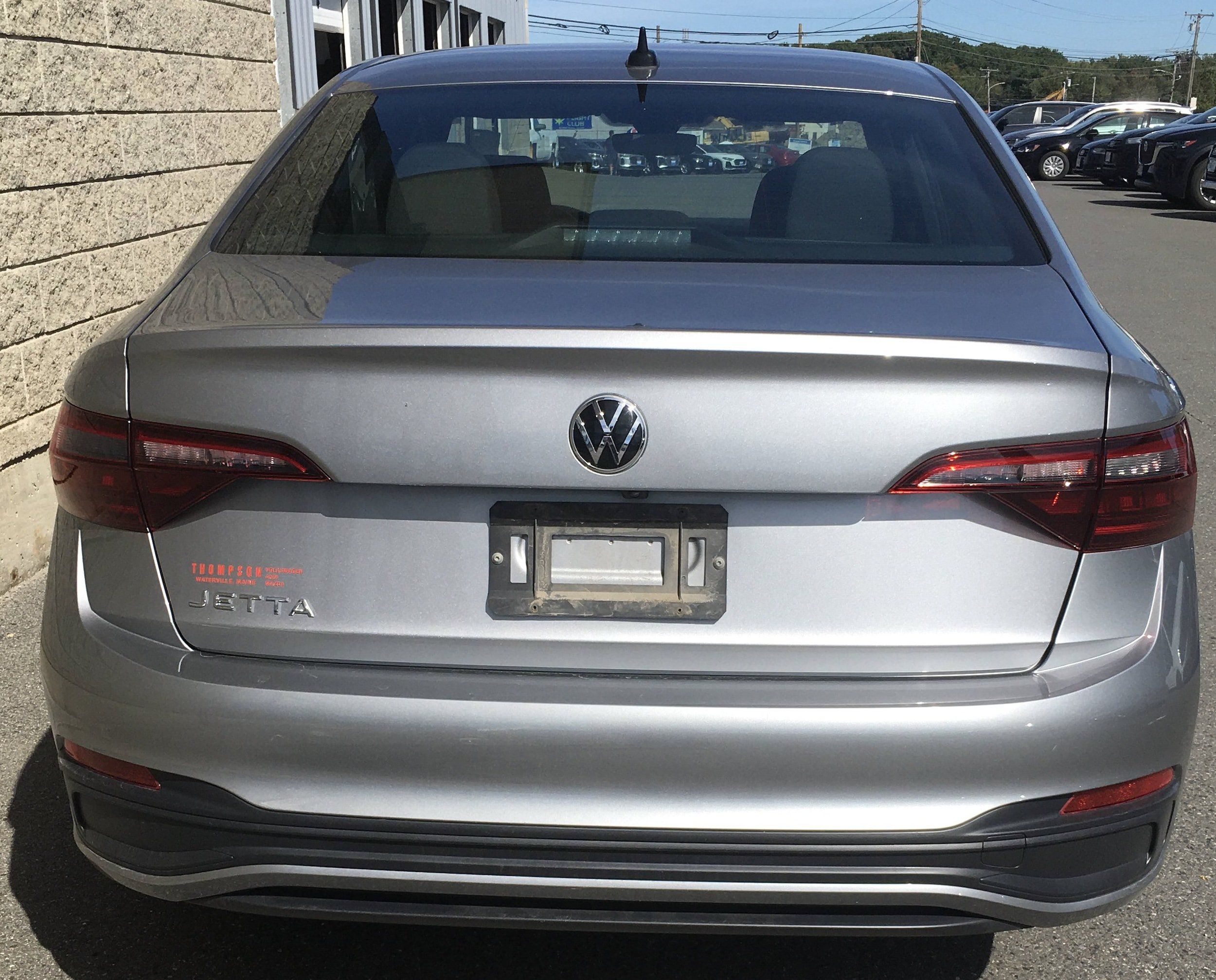 Used 2024 Volkswagen Jetta Sport FWD image 4