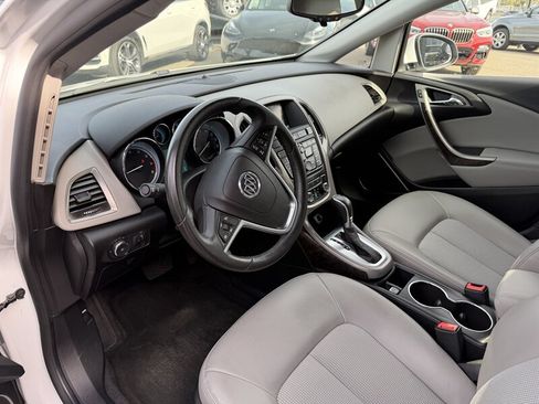 Used 2014 Buick Verano FWD image 9