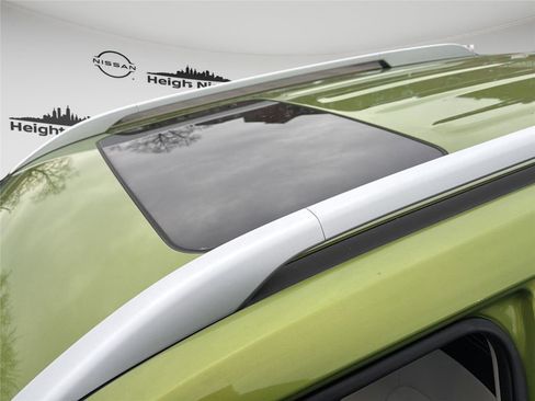 Used 2023 Hyundai Venue SEL w/ Cargo Package image 35