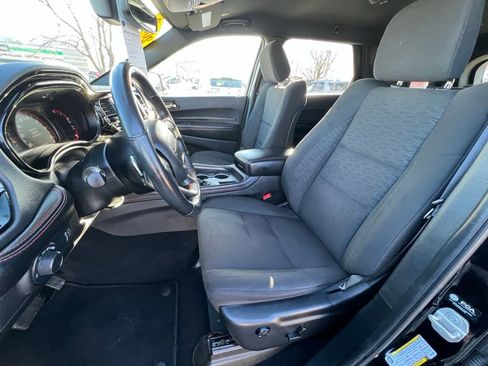 Used 2023 Dodge Durango GT image 18