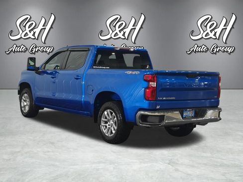 Used 2023 Chevrolet Silverado 1500 LT AWD/4WD image 17