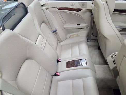 Used 2013 Mercedes-Benz E 350 Cabriolet w/ Premium 1 Pkg image 39