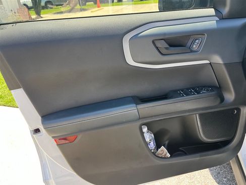 Used 2021 Ford Bronco Sport Outer Banks AWD/4WD image 4