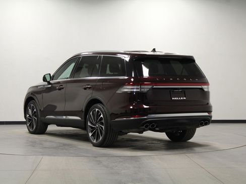 Used 2022 Lincoln Aviator Reserve w/ Equipment Group 201A image 6