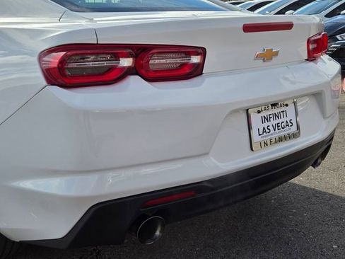 Used 2023 Chevrolet Camaro LT RWD image 9