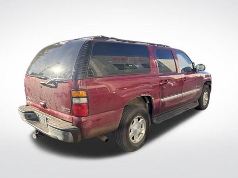 Used 2004 GMC Yukon XL SLT w/ Preferred Equipment Group AWD/4WD image 3